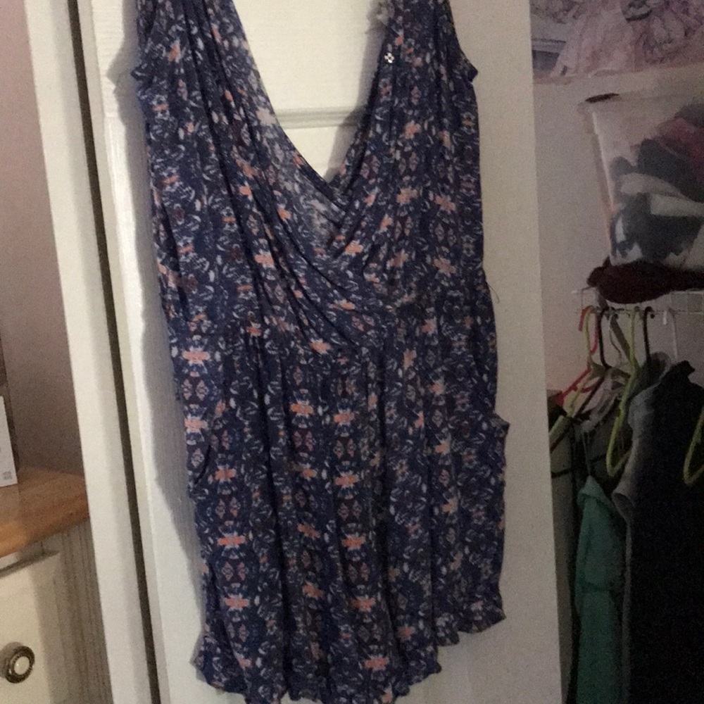 Romper - Picture 2 of 3